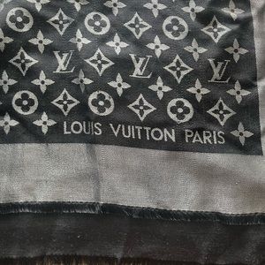Louis Vuitton monogram shawl